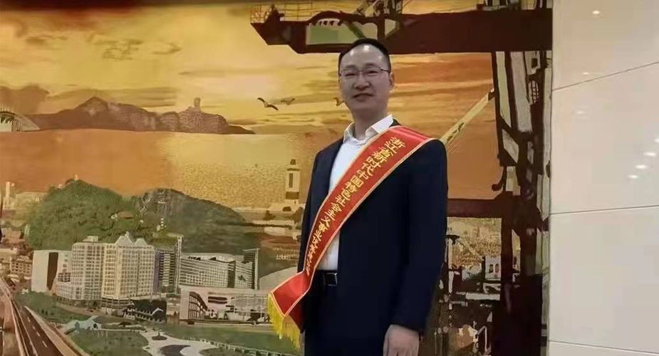 威廉希尔控股集团董事长高德康荣获“浙江省新时代中国特色社会主义事业优秀建设者”